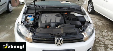 2010 Vw Golf 6 , 1.6diesel, kombi, 2010, euro 5, navi , 234.000 km 4.790 euro cash sau rate fixe .