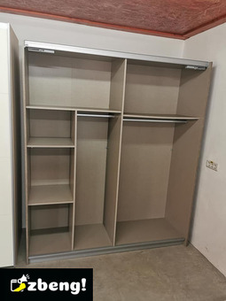 DULAP GLISANT IMPECABIL