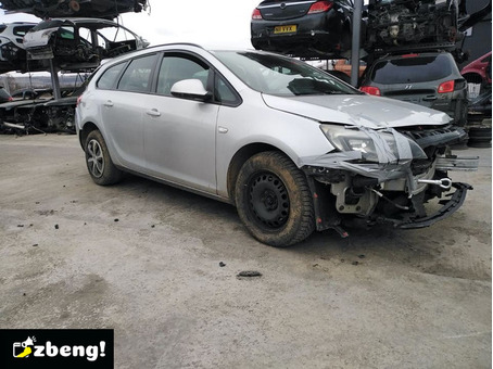 Dezmembram Astra J, 2013, motor 1.7 cdti