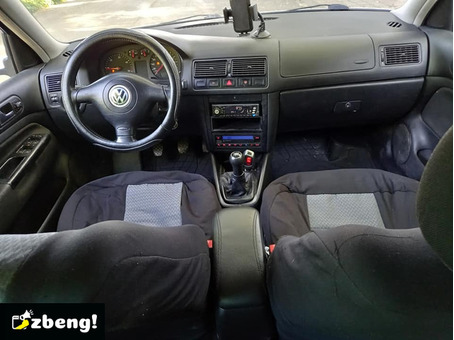 vând sau schimb Volkswagen Golf 4 1,9 ALH diezel an 2002 fiscal pe loc