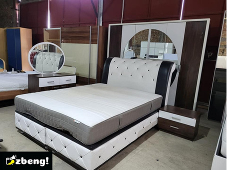 DORMITOR MODEL DEOSEBITTT