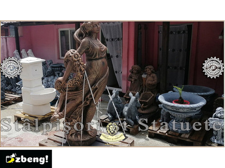 Statuetă domnița cu flori, arămiu antichizat, model S50.