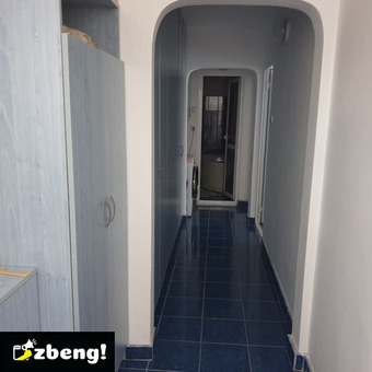 Apartament 3 camere decomandat FRUMOASA
