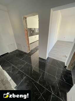 Apartament cu 2 camere de vanzare cu posibilitatea de mansardare