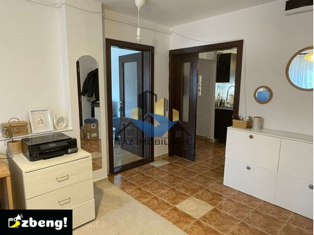 4 dormitoare · 2 baie · Apartament