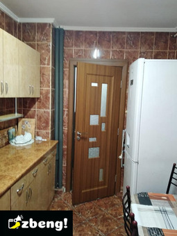 Apartament cu 3 camere semidecomadat, comision 0